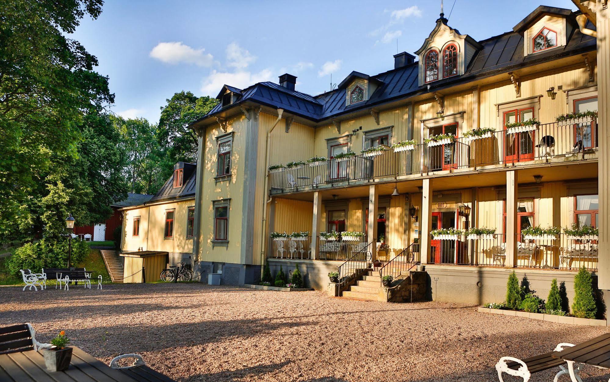 Hennickehammars Herrgard Hotel Filipstad Exterior photo